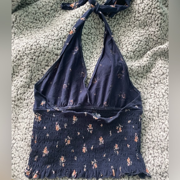 American Eagle Floral Halter Top - Picture 2 of 3